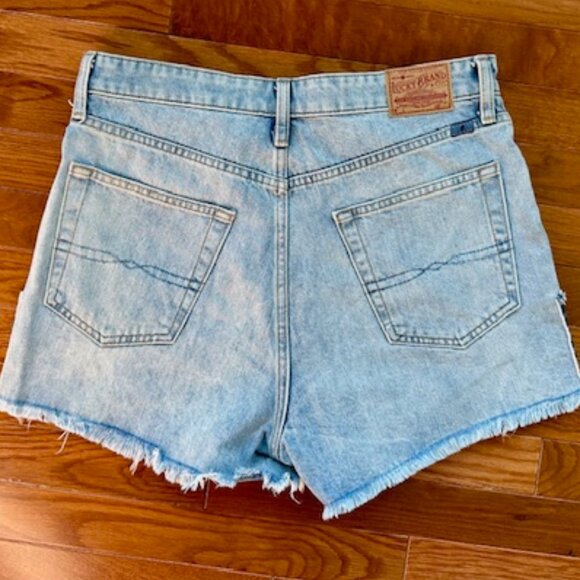 Lucky Brand Patchwork Lucky Pin Jean Shorts - Picture 6 of 7